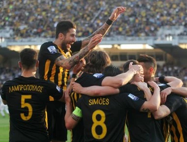 Πάρτι τίτλου: Νίκη της ΑΕΚ επί του Λεβαδειακού με 2-0 και πρωτάθλημα – Ξεκίνησε η γιορτή